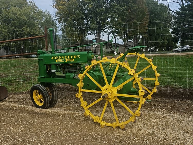 SOLD 1935 John Deere B Tractors Less than 40 HP Tractor Zoom