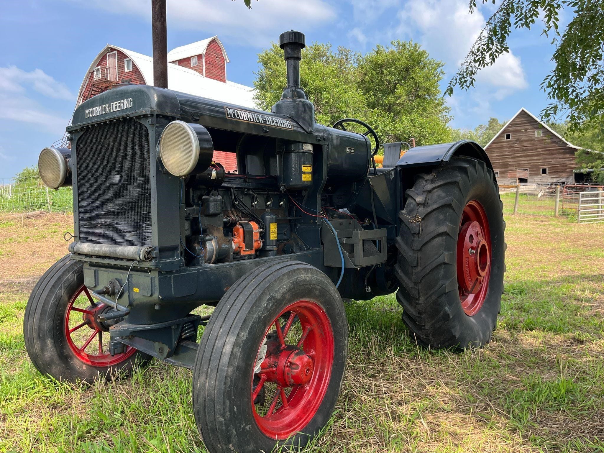 1935 McCormick-Deering WA-40 Equipment Image0