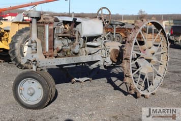 Main image Farmall F-12