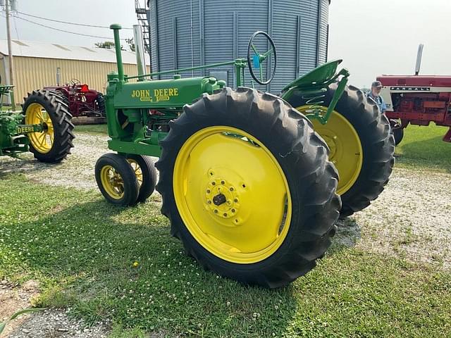 Image of John Deere A equipment image 4