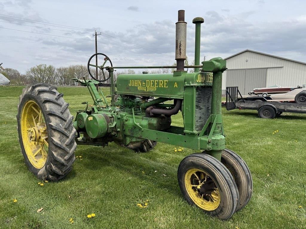 Image of John Deere A Primary image