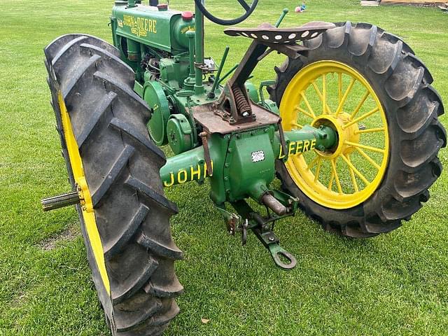 Image of John Deere B equipment image 3