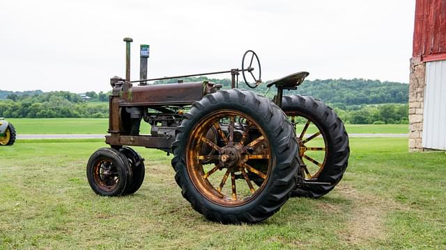 Image of John Deere A equipment image 3