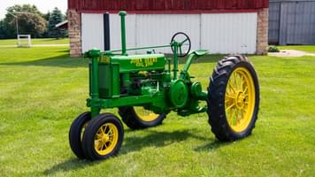 Main image John Deere B