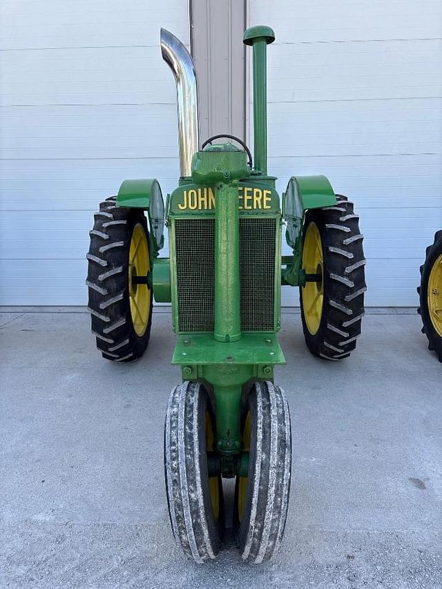 Image of John Deere A equipment image 2