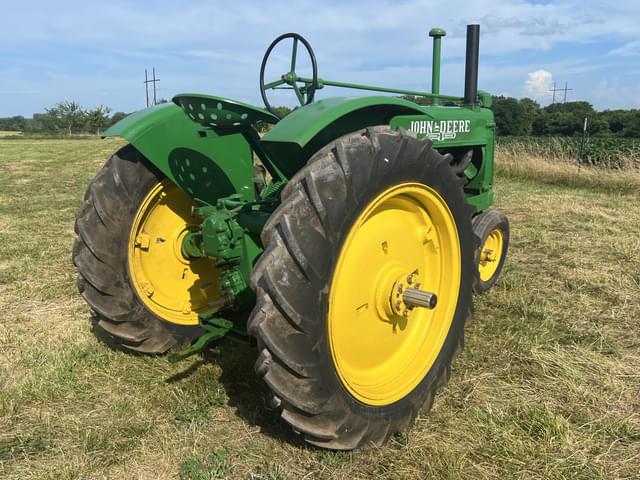 Image of John Deere A equipment image 2