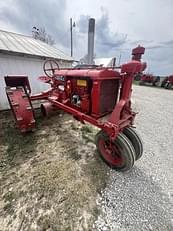 Main image Farmall F-20