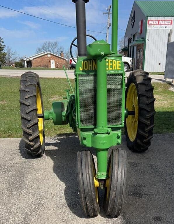 Image of John Deere A equipment image 2
