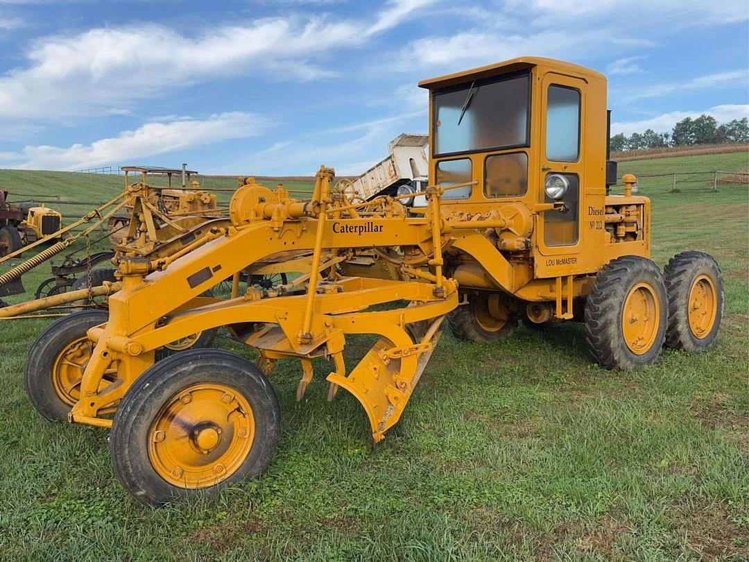 Image of Caterpillar 212 Primary image