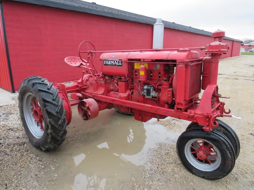 Image of Farmall F-30 Primary image