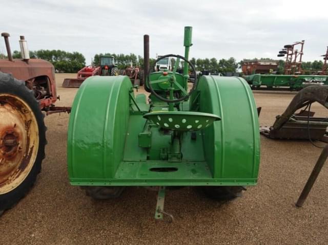 Image of John Deere D equipment image 4