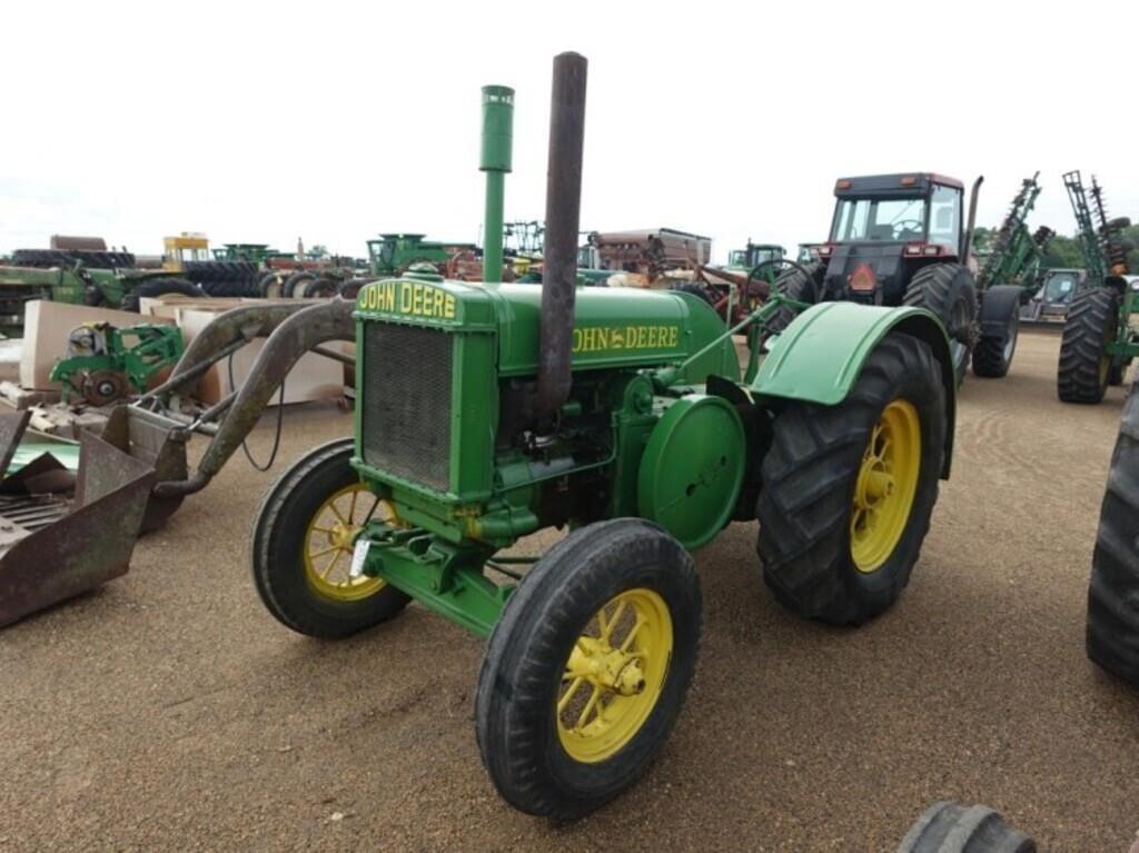 Image of John Deere D Primary image