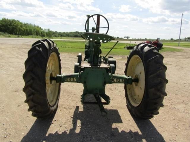 Image of John Deere A equipment image 4