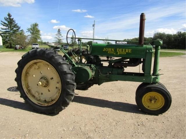 Image of John Deere A equipment image 2