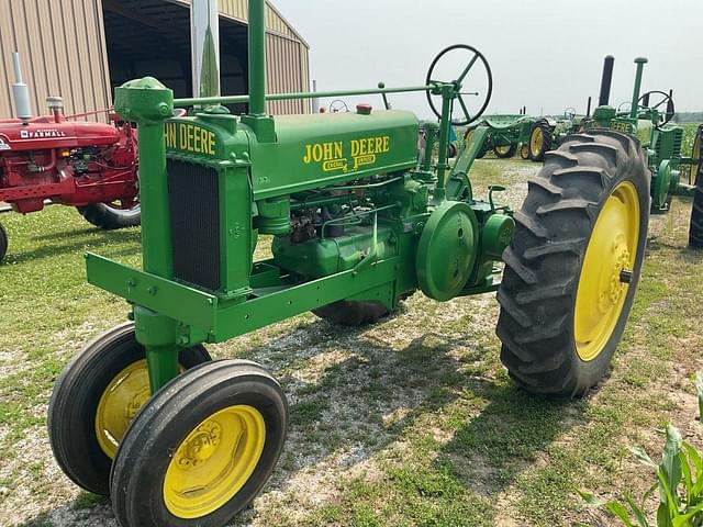 Image of John Deere A equipment image 2