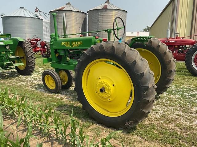 Image of John Deere A equipment image 4