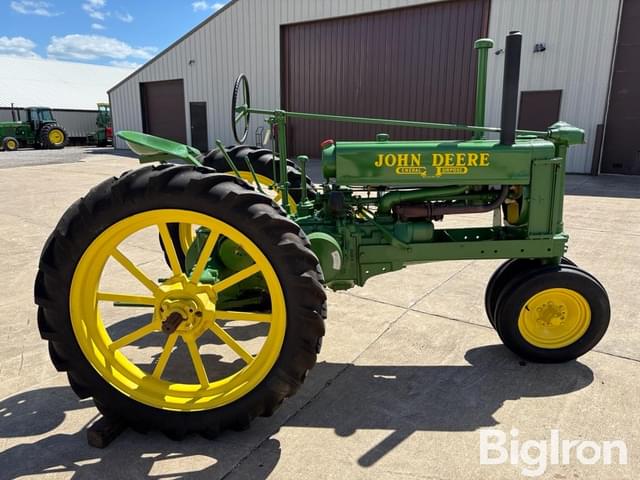Image of John Deere B equipment image 3