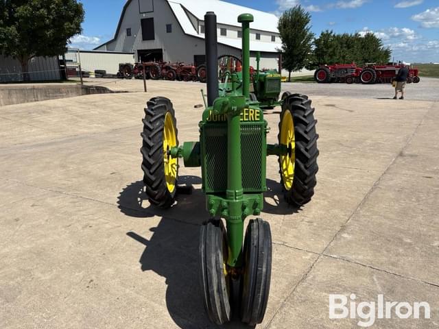Image of John Deere B equipment image 1