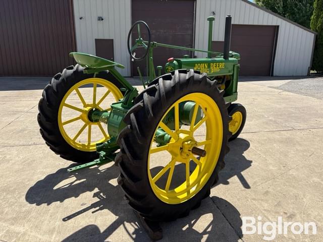 Image of John Deere B equipment image 4