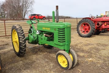 Main image John Deere B