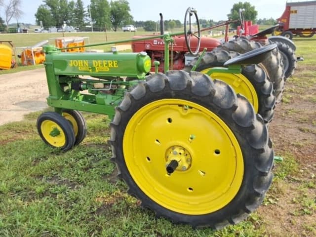 Image of John Deere B equipment image 3