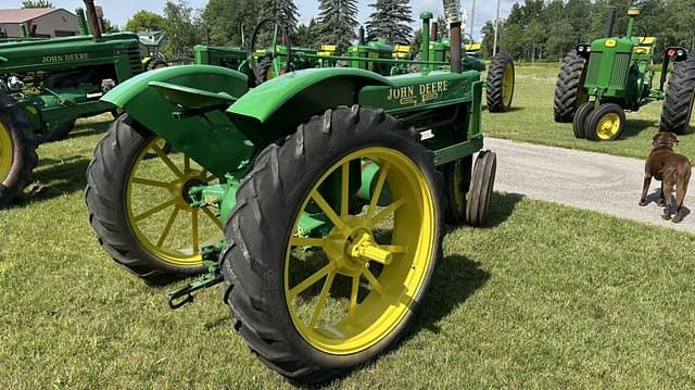Image of John Deere B equipment image 4