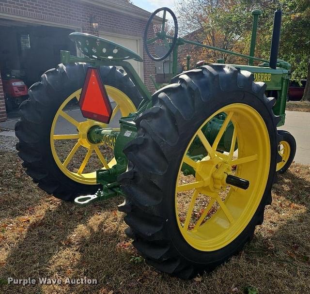 Image of John Deere B equipment image 4