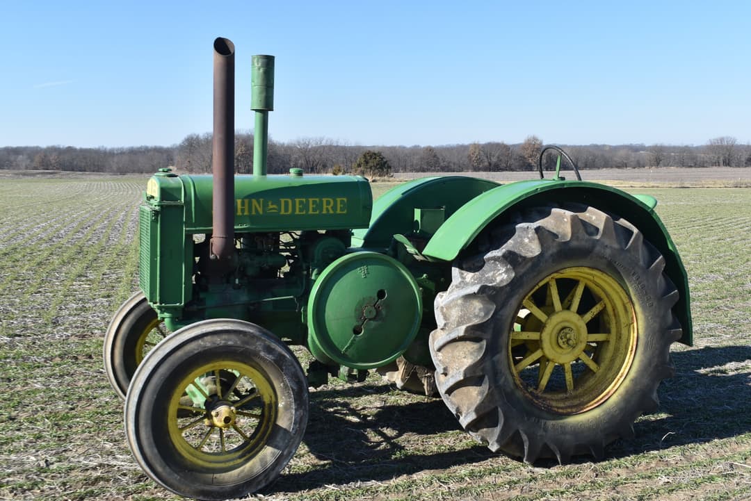 Image of John Deere D Primary image