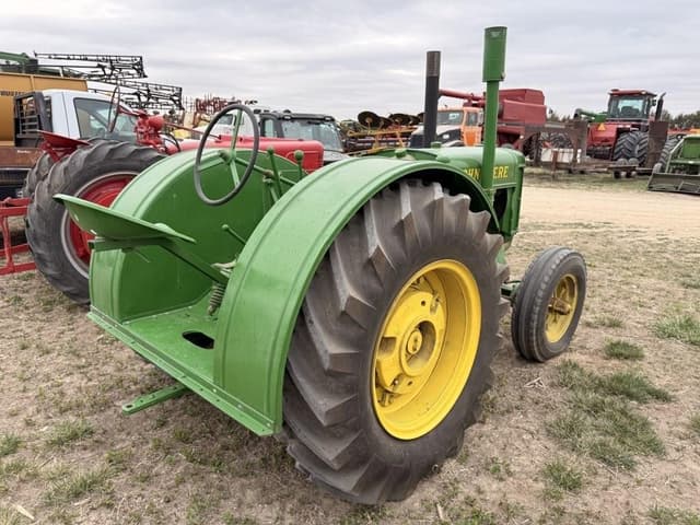 Image of John Deere D equipment image 4