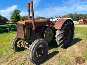 1937 John Deere D Image