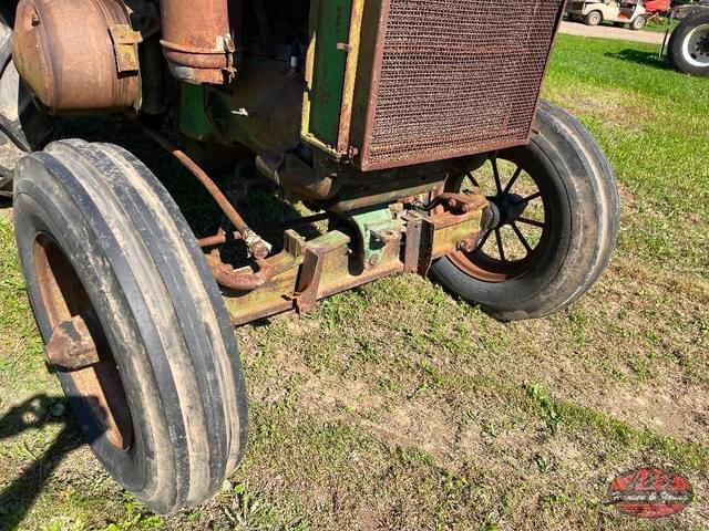 Image of John Deere D equipment image 4
