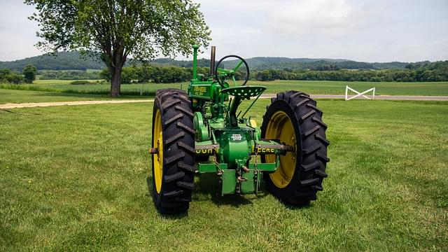 Image of John Deere A equipment image 4
