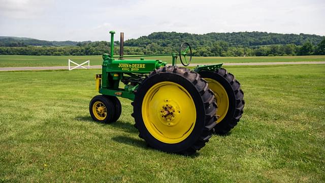 Image of John Deere A equipment image 3