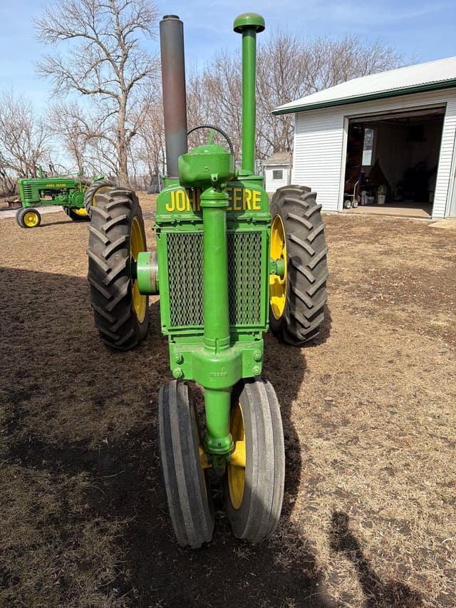 Image of John Deere A equipment image 1
