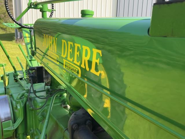 Image of John Deere A equipment image 4