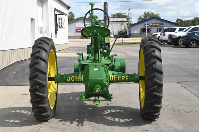 Image of John Deere A equipment image 3