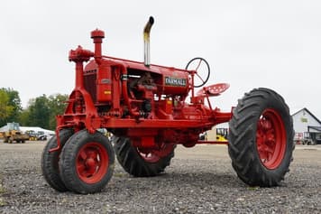 Main image Farmall F-20