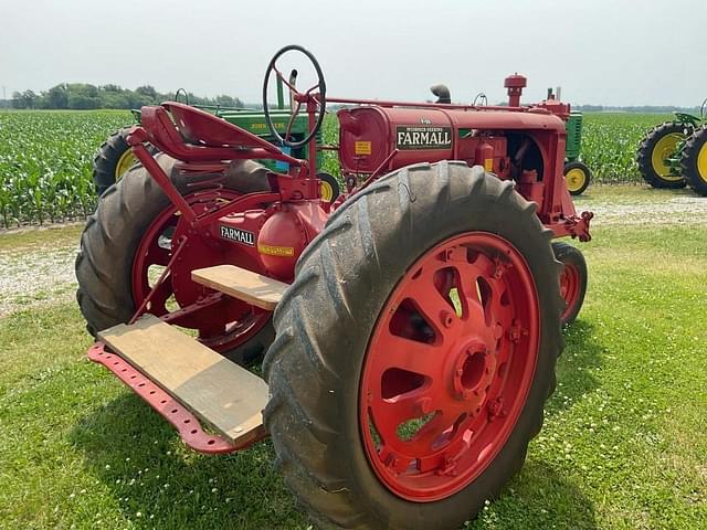 Image of Farmall F-20 equipment image 4