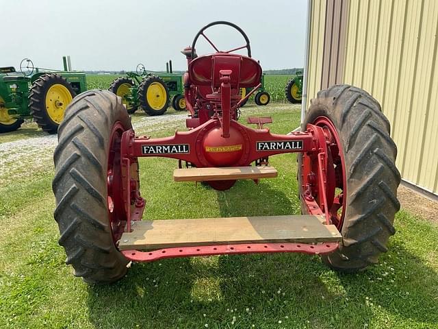 Image of Farmall F-20 equipment image 3