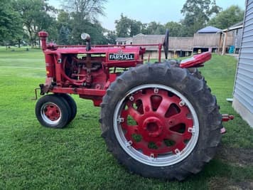 Main image Farmall F-20