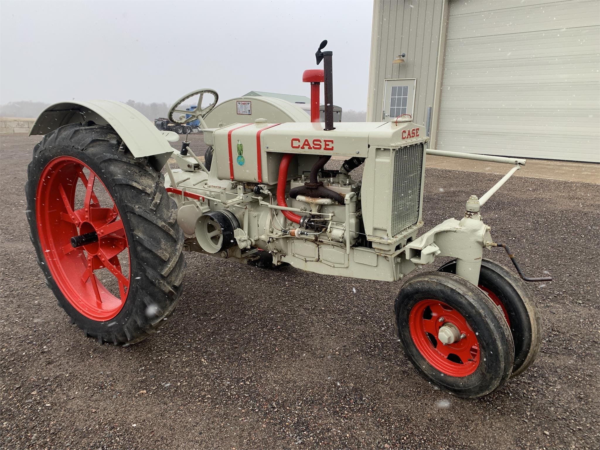 Main image J.I. Case RC