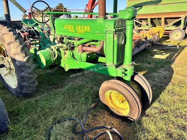 Image of John Deere A equipment image 1