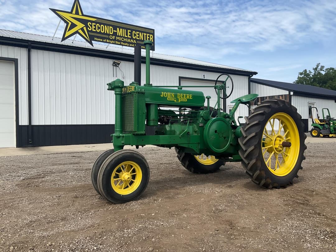 Image of John Deere G Primary image