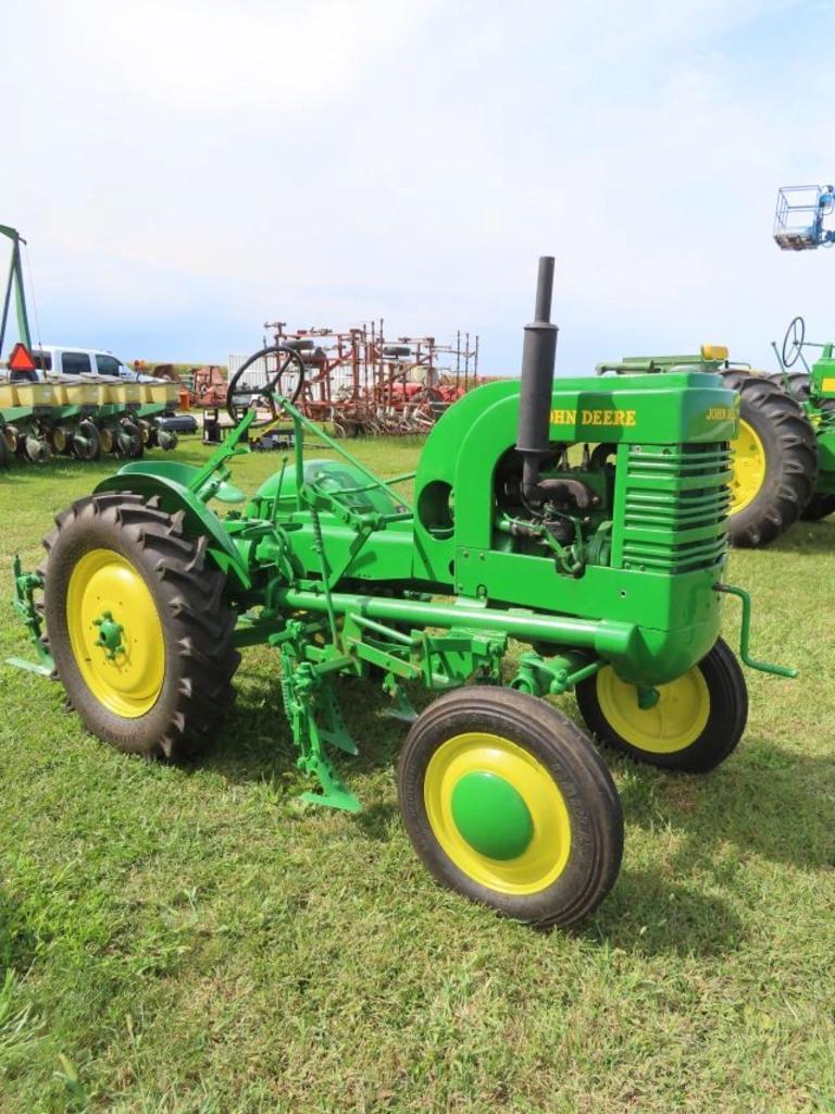 Image of John Deere L Primary image