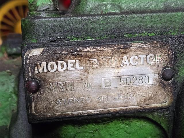 Image of John Deere B equipment image 4