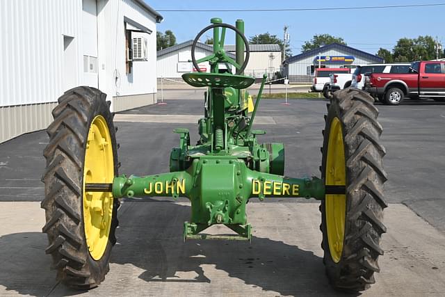 Image of John Deere B equipment image 3