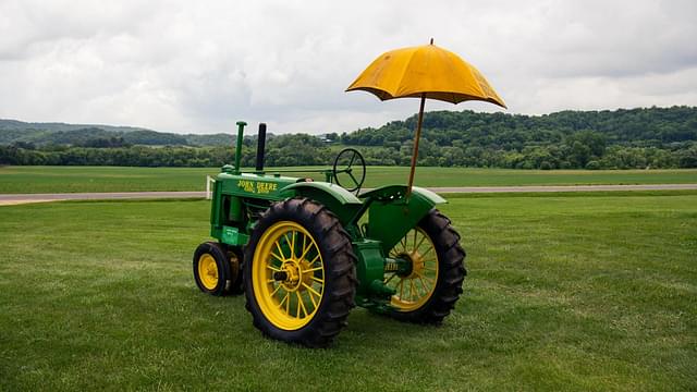 Image of John Deere G equipment image 4