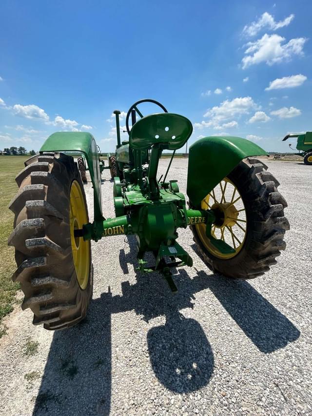 Image of John Deere A equipment image 3