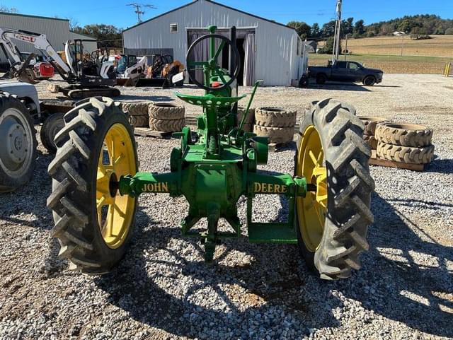 Image of John Deere B equipment image 3