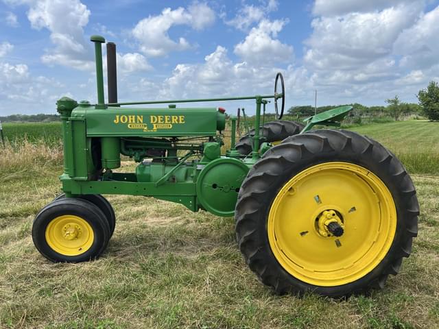 Image of John Deere G equipment image 1